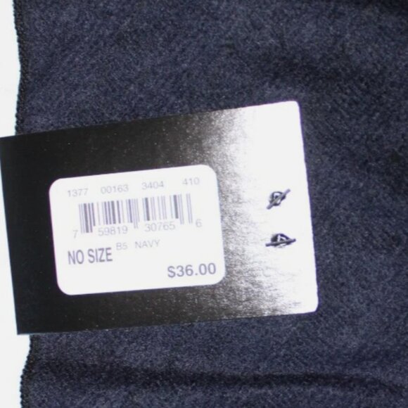 Van Heusen Men's Scarf Fringed 72 x 24 NWT Warm Gift for Him Navy Blue & Black - Picture 3 of 7